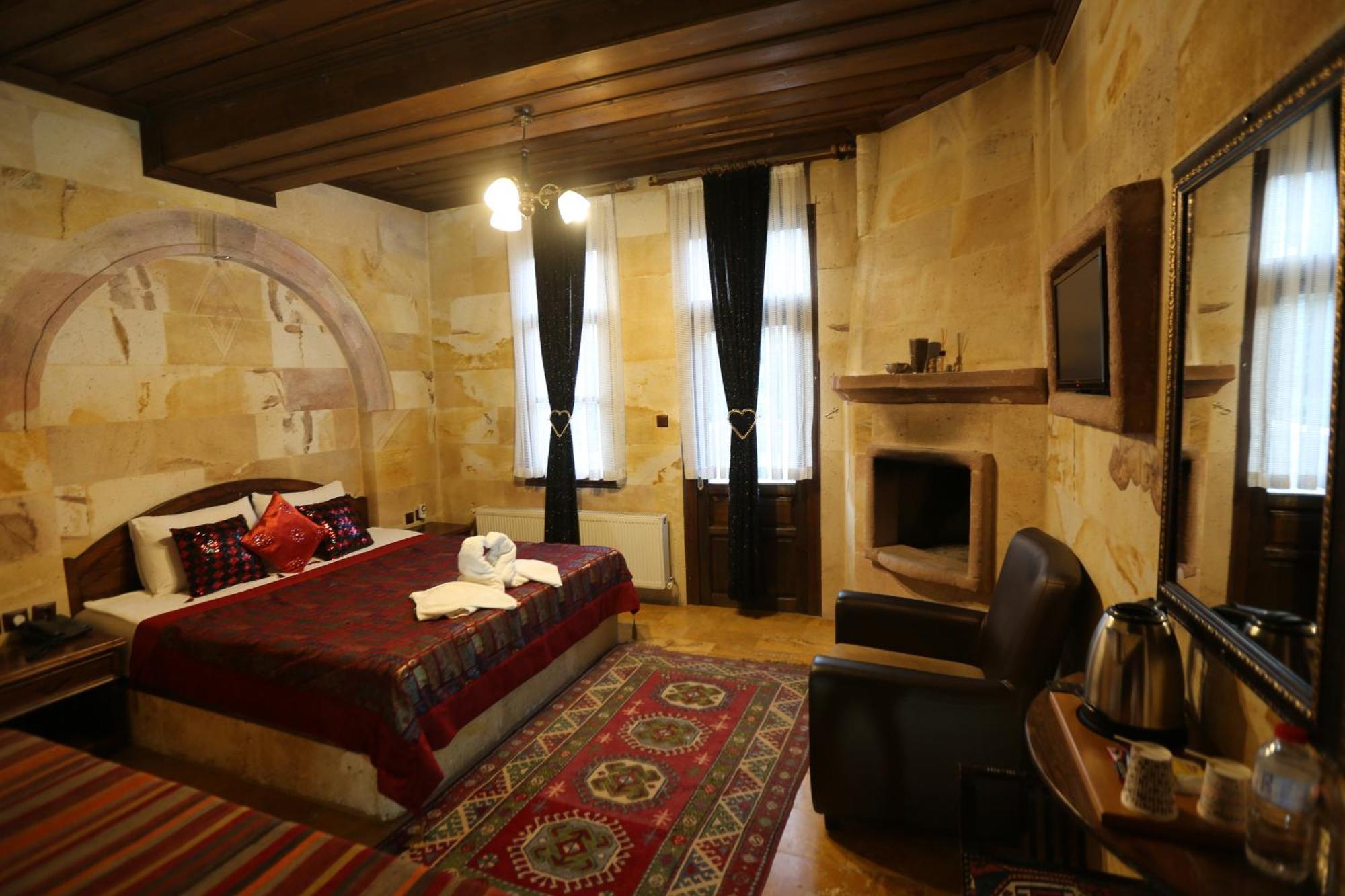 Akuzun Stone Hotel Ürgüp Extérieur photo