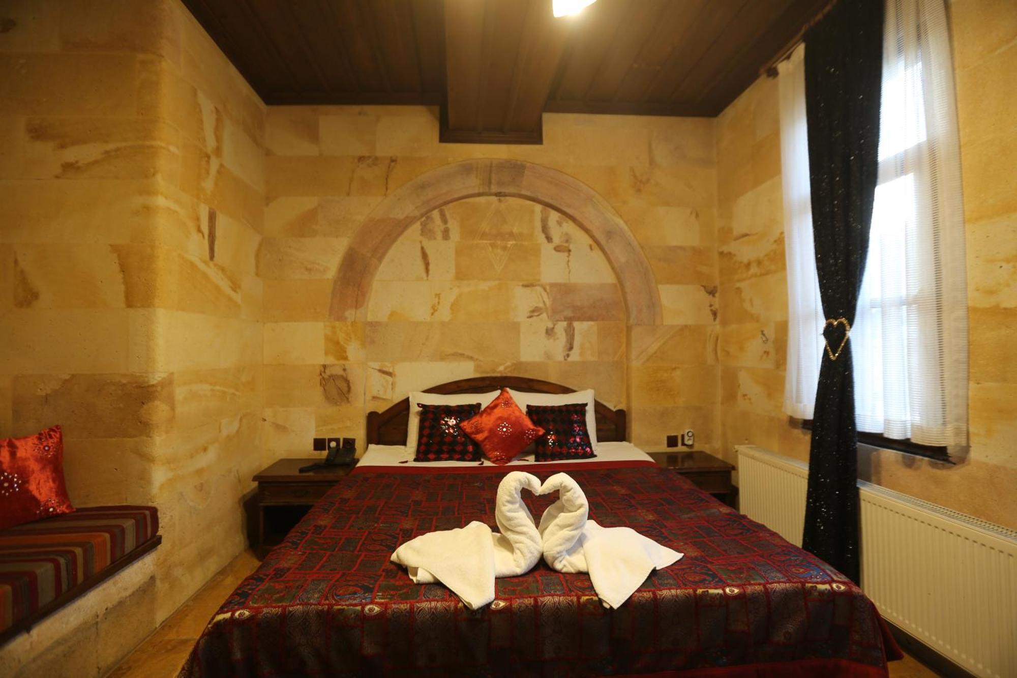 Akuzun Stone Hotel Ürgüp Extérieur photo