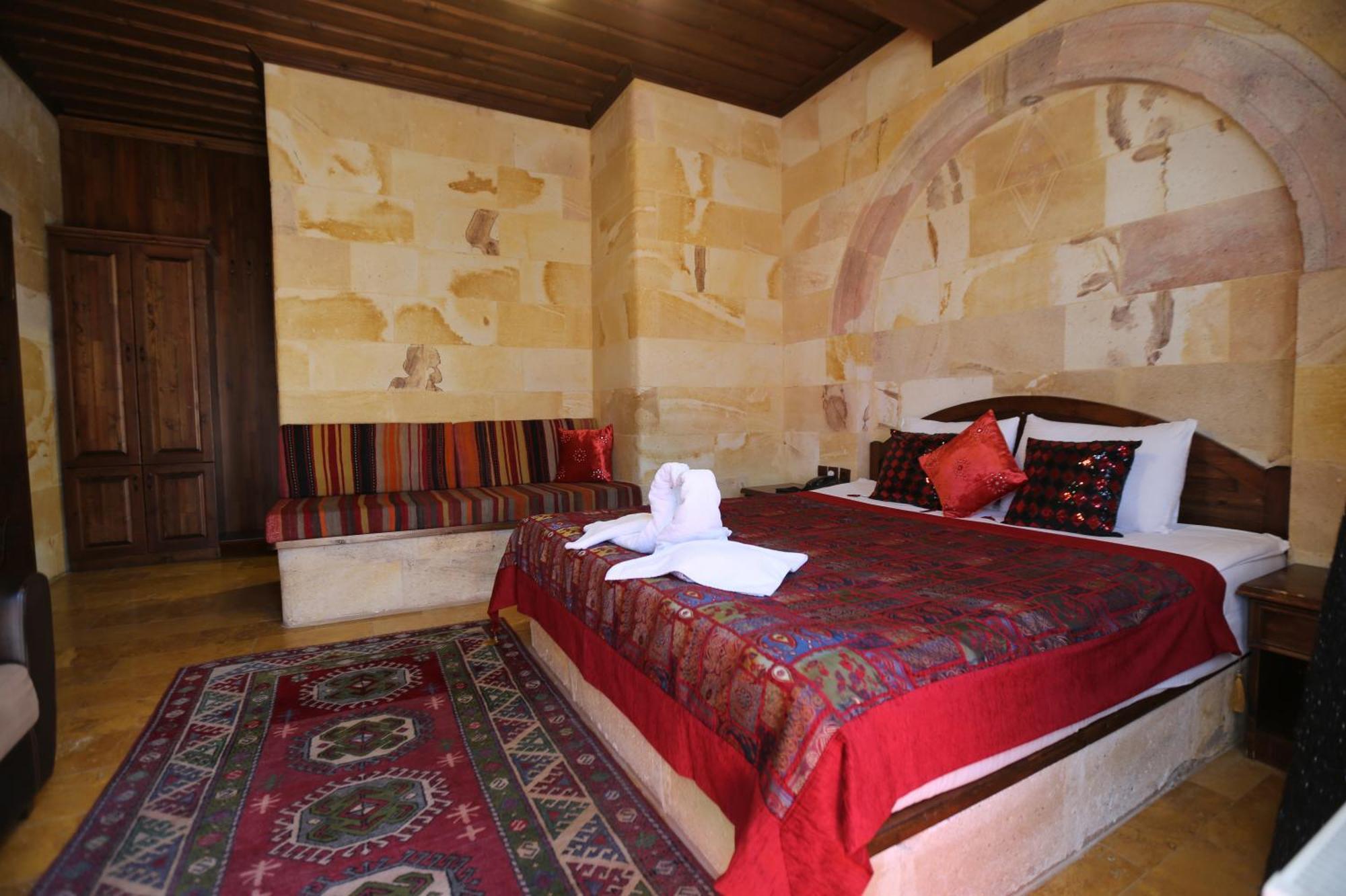 Akuzun Stone Hotel Ürgüp Extérieur photo