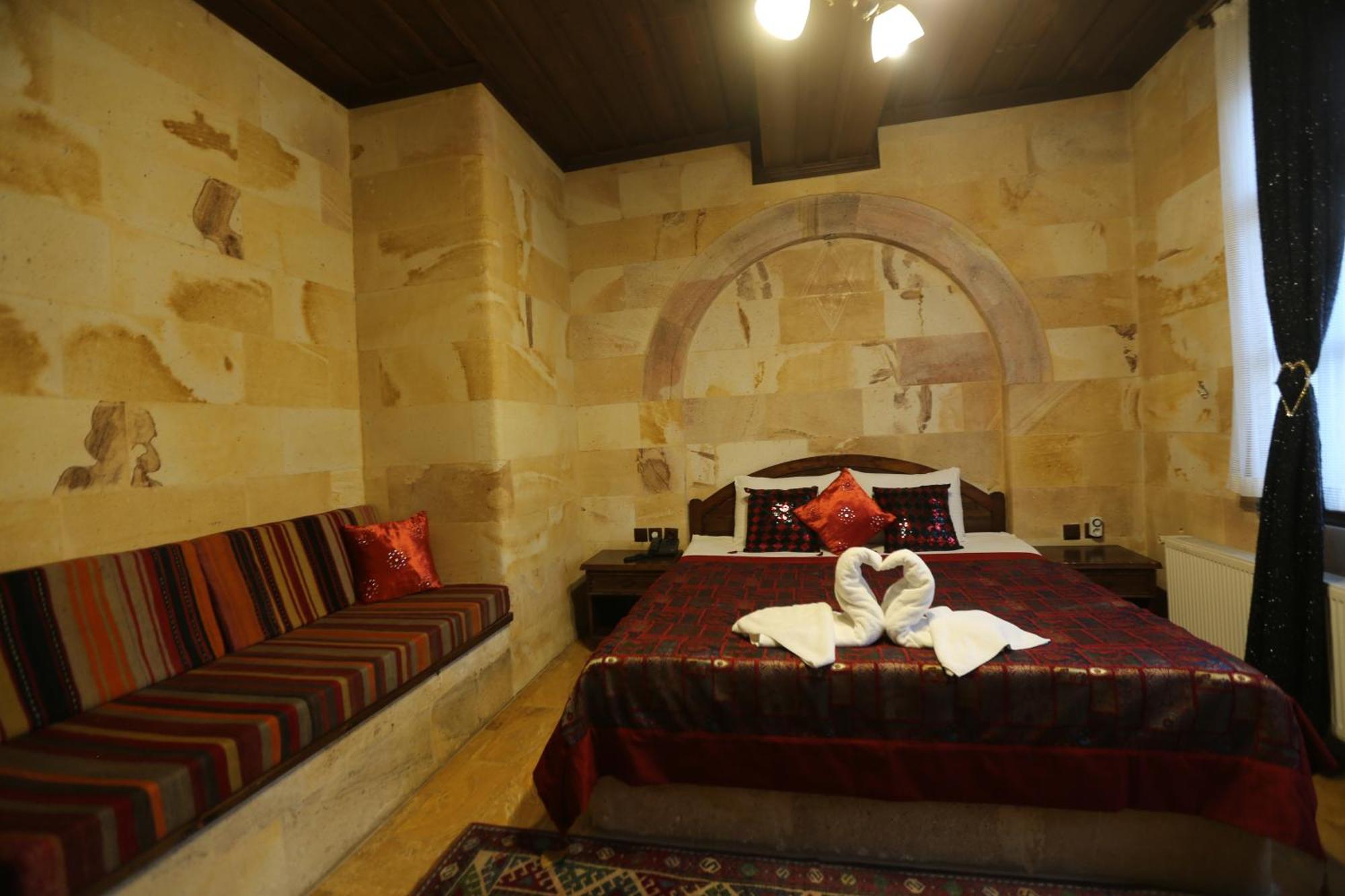 Akuzun Stone Hotel Ürgüp Extérieur photo