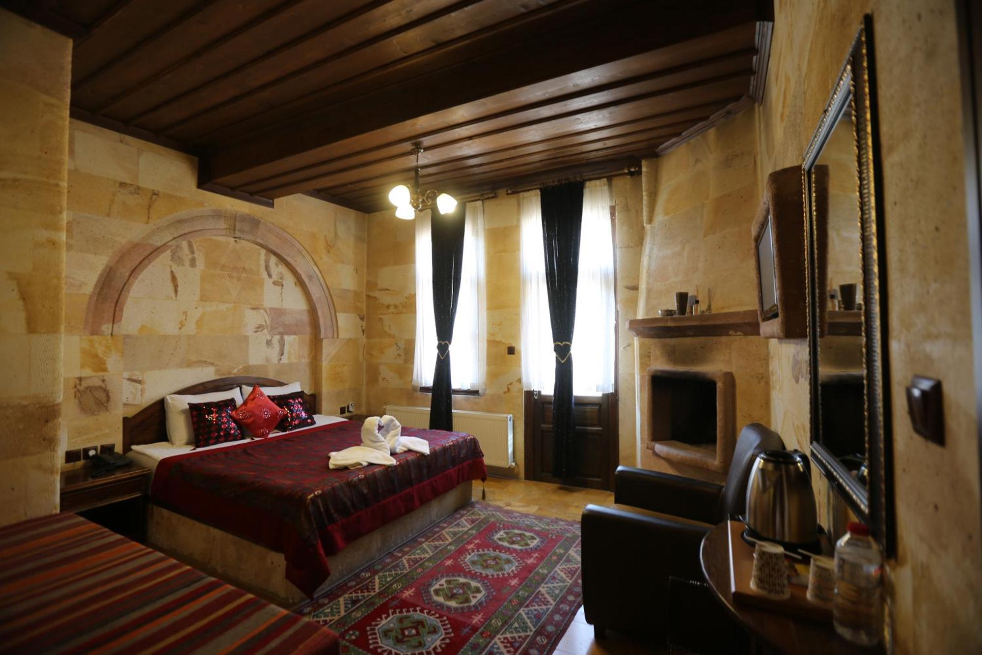 Akuzun Stone Hotel Ürgüp Extérieur photo